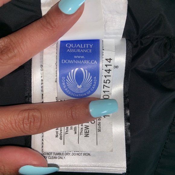 Canada Goose Victoria Parka - Picture 5 of 16